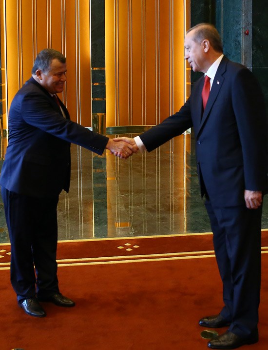 Cumhurbaşkanı Erdoğan, Cumhurbaşkanlığı Külliyesi'nde Tebrikleri Kabul Etti -A433909509