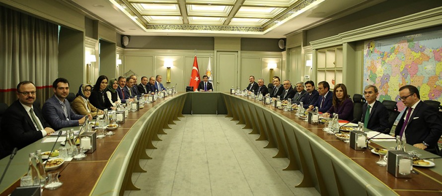 Merkez Yürütme Kurulu, Başbakan Davutoğlu başkanlığında toplandı