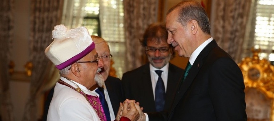 Cumhurbaşkanı Erdoğan, Türkiye Musevi Cemaati Temsilcilerini Kabul Etti