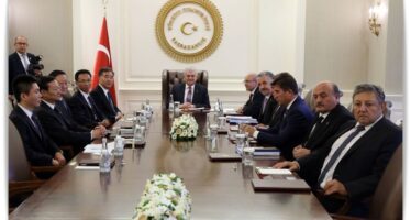 Başbakan Yıldırım, Çin Halk Cumhuriyeti Başbakan Yardımcısı Wang’ı kabul etti