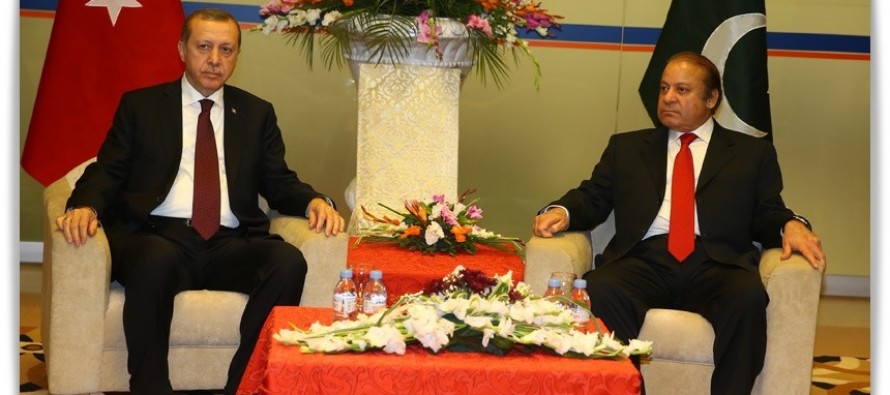 Pakistan Başbakanı Şerif, Cumhurbaşkanı Erdoğan Onuruna Akşam Yemeği Verdi