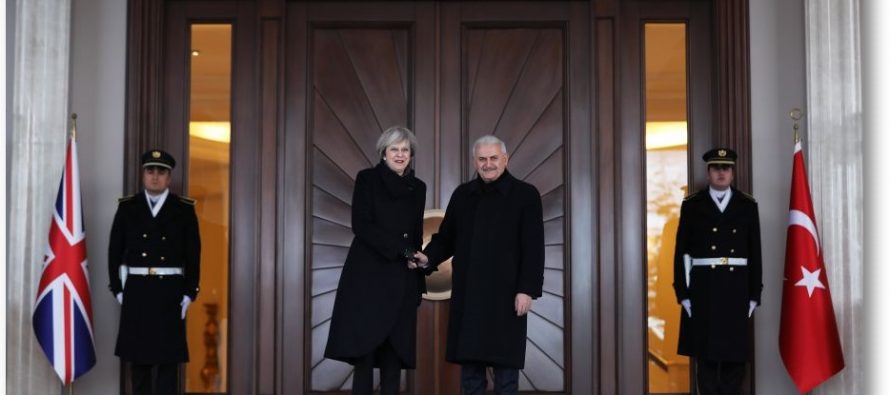 Başbakan Yıldırım, İngiltere Başbakanı Theresa May ile bir araya geldi