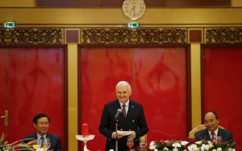 Başbakan Yıldırım, Vietnam’da onuruna verilen yemekte konuştu