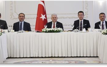 Başbakan Binali Yıldırım, Medya temsilcileriyle Vahdettin Köşkü’nde bir araya geldi.