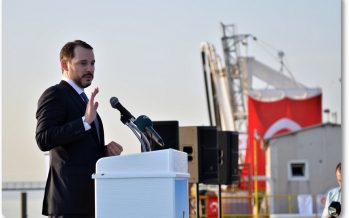 Dünyanın en büyük FSRU gemisini Enerji Bakanı Berat Albayrak açtı