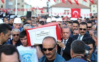 Cumhurbaşkanı Erdoğan, şehit Nurcan Karakaya ve bebeği Mustafa Karakaya’nın cenaze törenine katıldı