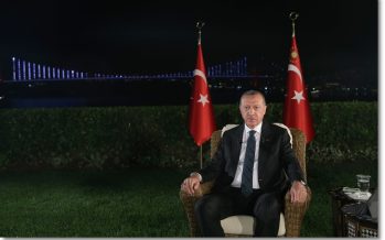 Cumhurbaşkanı Erdoğan, sosyal medya ve televizyon ortak yayınına katıldı