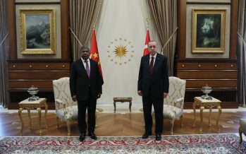 Angola Cumhurbaşkanı Lourenço Cumhurbaşkanlığı Külliyesinde