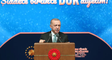 Cumhurbaşkanı Erdoğan,“Kadına yönelik şiddetle mücadele, ancak toplumun tamamının iştirakiyle ve samimi katkısıyla başarıya ulaşabilir”