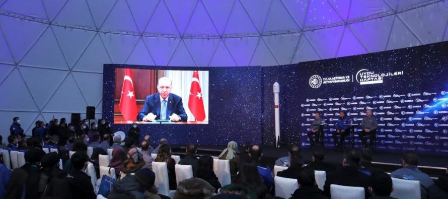 TÜRKSAT 5B CUMHURBAŞKANI ERDOĞAN’IN TEŞRİFLERİYLE UZAYA FIRLATILDI