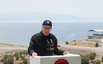 “Türkiye kimsenin hakkını, hukukunu çiğnemez ama kendi hakkını, hukukunu da kimseye çiğnetmez”