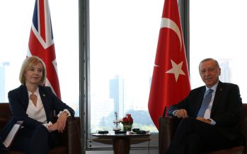Cumhurbaşkanı Erdoğan, Birleşik Krallık Başbakanı Truss ile bir araya geldi