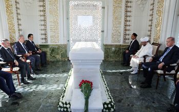 Cumhurbaşkanı Erdoğan, Özbekistan’da Hazreti Hızır Türbesi’ni ziyaret etti