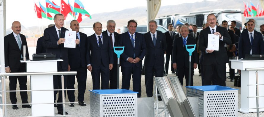 Cumhurbaşkanı Erdoğan, Azerbaycan Kumlak Tren İstasyonu’nun temel atma törenine katıldı