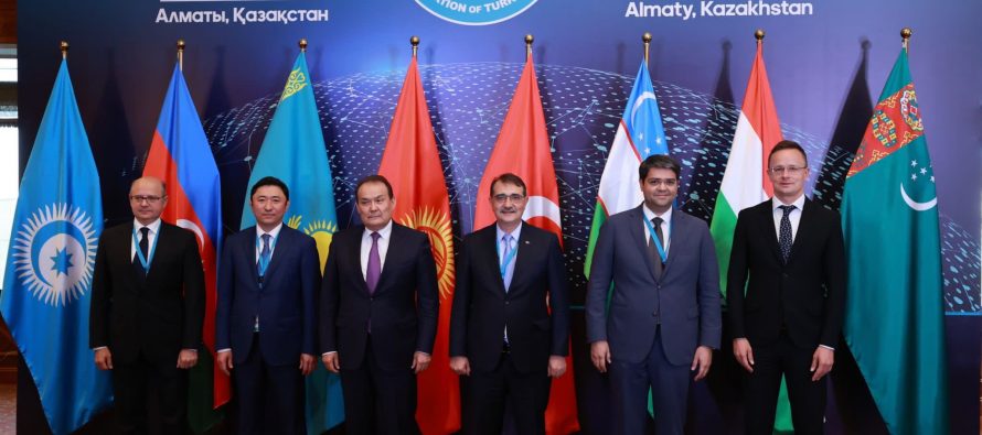 Enerji ve Tabii Kaynaklar Bakanı Fatih Dönmez, Hazar’ın doğusunu ve batısını birleştirmeliyiz