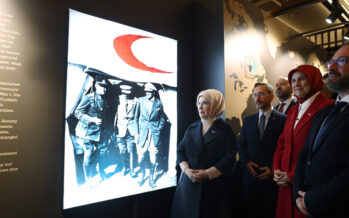 Emine Erdoğan, Yüzyıllık Emanet Kızılay Esir Mektupları Sergisi açılışına katıldı