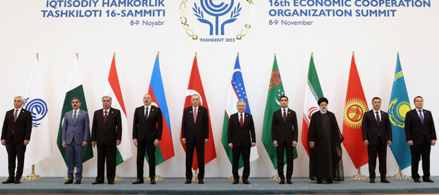 Cumhurbaşkanı Erdoğan, Ekonomik İşbirliği Teşkilatı 16. Liderler Zirvesi’ne katıldı