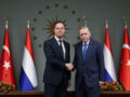 “Hollanda ile ticari ve ekonomik ilişkilerimiz derinleşerek güçleniyor”