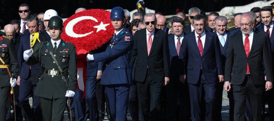 Cumhurbaşkanı Erdoğan, Anıtkabir’de düzenlenen törene katıldı
