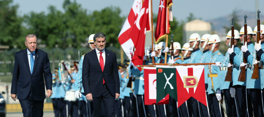 Gürcistan Cumhurbaşkanı Kavelashvili Cumhurbaşkanlığı Külliyesinde