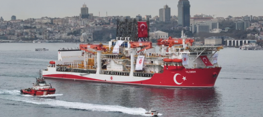 Türk Enerji filosunun yeni gücü “Yıldırım” İstanbul Boğazı’ndan Geçti