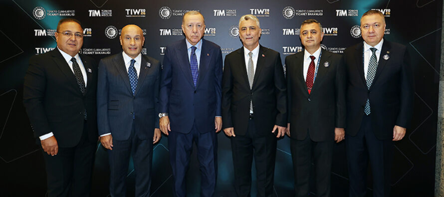 “Millî teknoloji hamlemizle muazzam bir araştırma geliştirme ve inovasyon altyapısı inşa ettik”